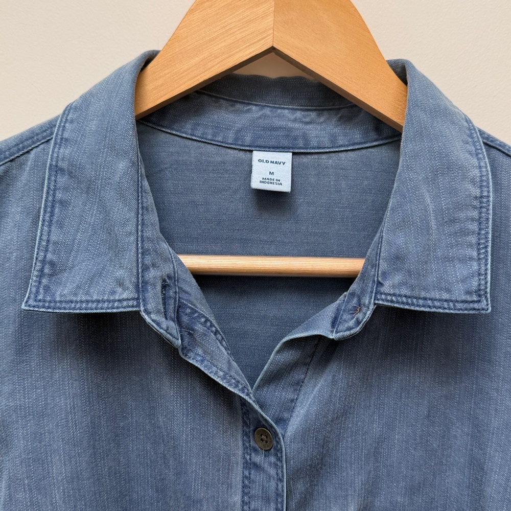 Old Navy Tencel Button-Up Long Sleeve Shirt Blue NWT Size M - Picture 5 of 9
